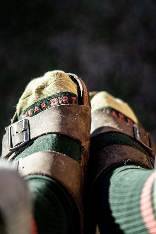 Wear dirt sock socks Chattanooga Tennessee