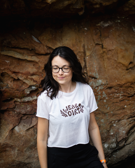 forest floor wear dirt cropped tee