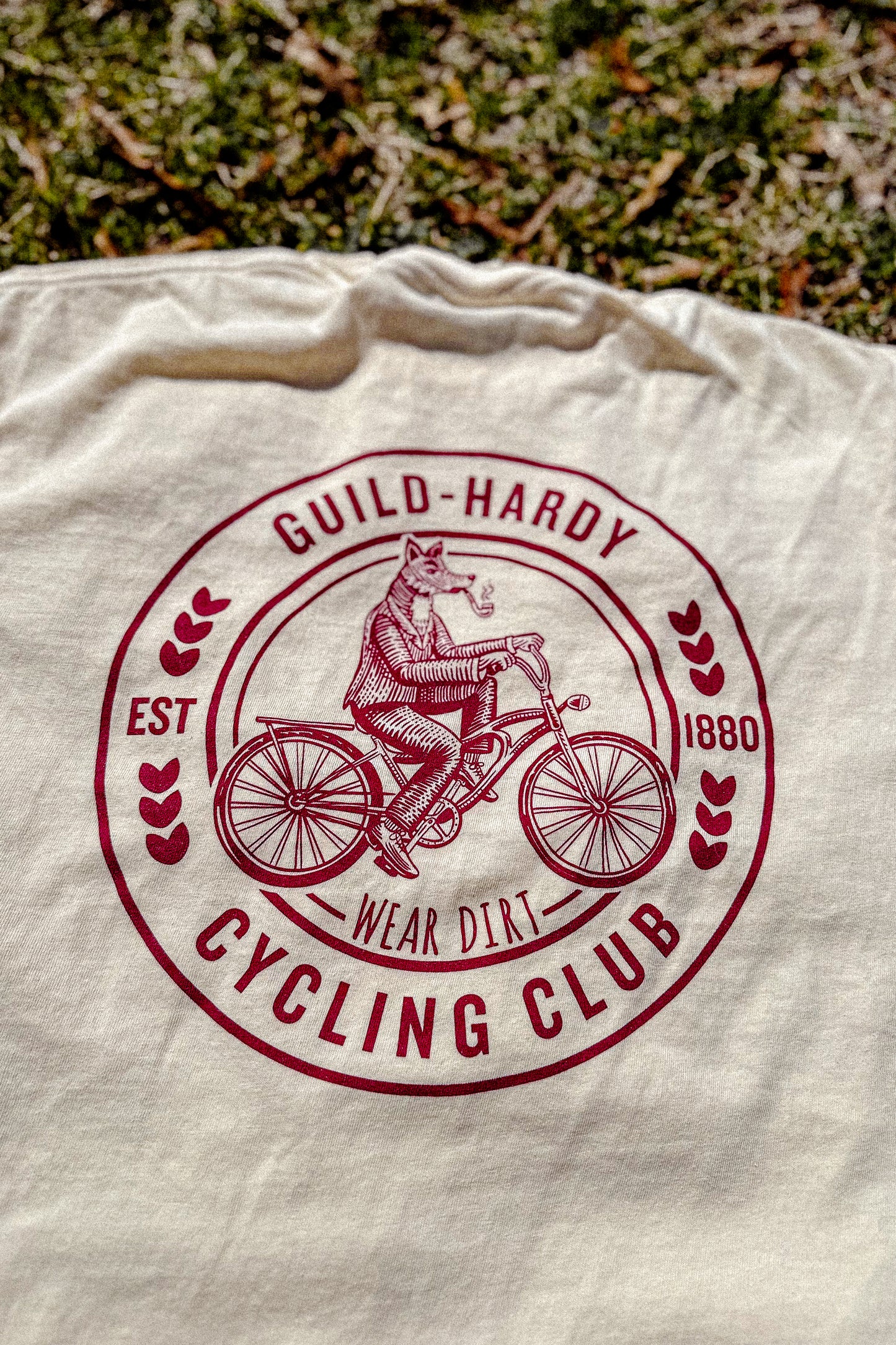 guild - hardy cycling club tee