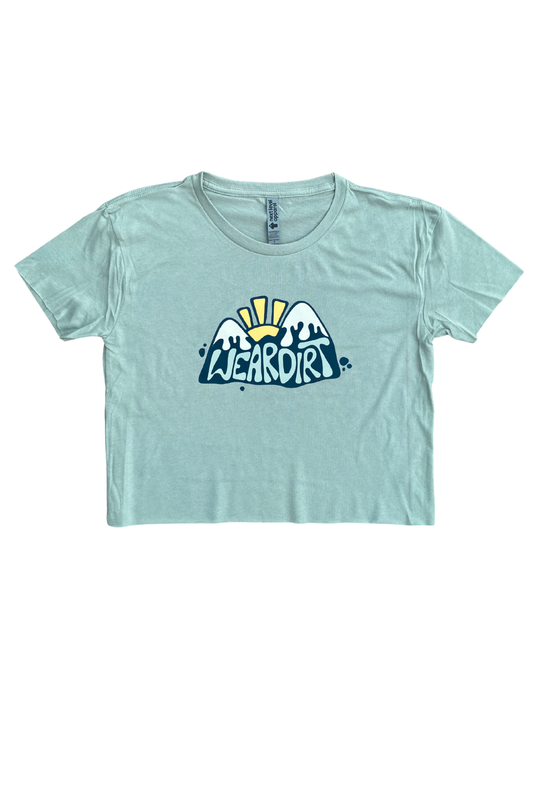 mountain cropped tee